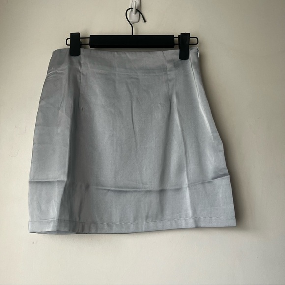 Princess Polly 2pc Light Blue Satin Long Sleeve Top + Mini Skirt Coord Set 4 - Picture 4 of 7